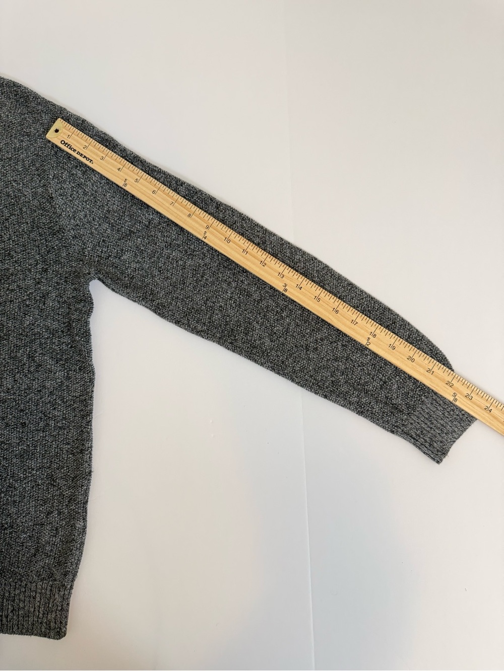 NWOT | Banana Republic Charcoal Men's Seed Stitch Merino Wool Polo | Medium - Picture 8 of 13